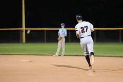 24: baseball_3812