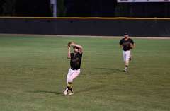 196: baseball_3814